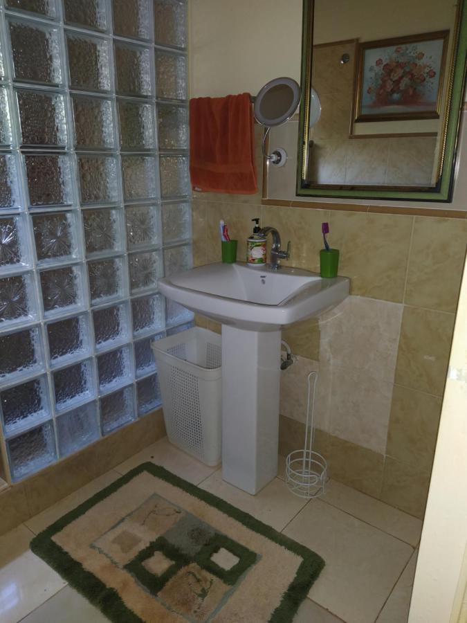 Gables Vacation Rentals With Private Gated Parking Onsite Knockpatrick Екстер'єр фото